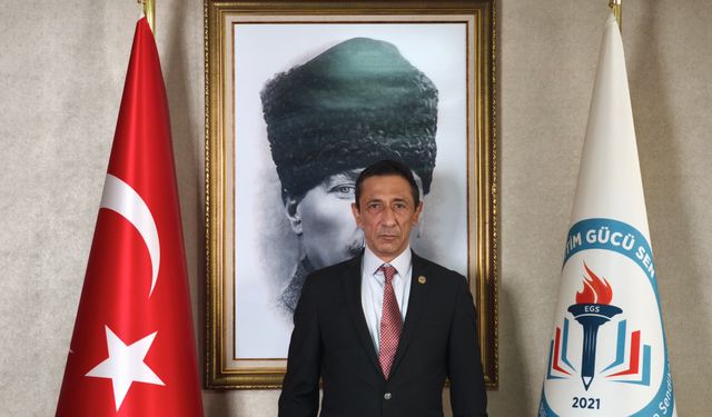 Eğitim Gücü Sen Genel Başkanı Özat’tan Saç Örgüsü Ve Türk Bayrağı Çağrısı