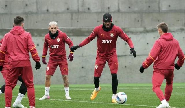 Galatasaray Manchester City Maçına Hazırlıklarını Tamamladı