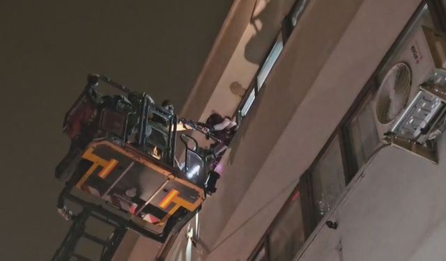 Beyoğlu’nda 4 Katlı Oteldeki Yangın Kısa Sürede Kontrol Altına Alındı