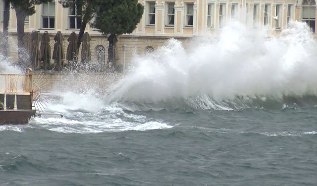 İstanbul’da Lodos Etkili Oluyor