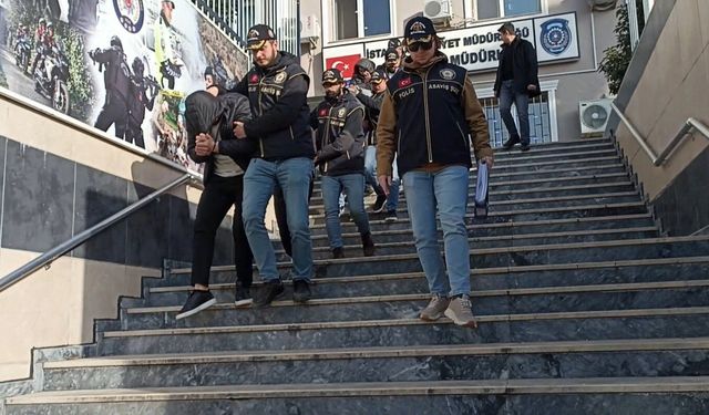 İstanbul Ve Kocaeli'de Kadın Ticareti Operasyonu: 12 Gözaltı