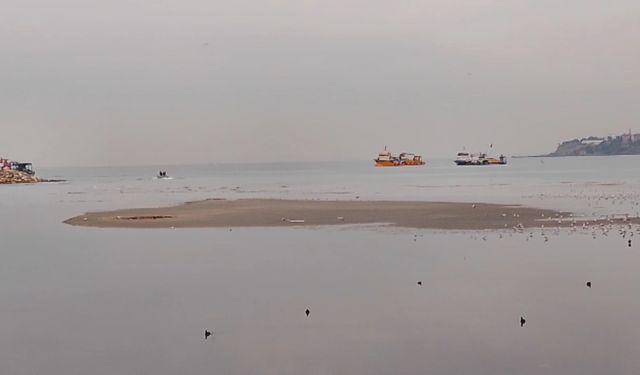 İstanbul Silivri ve Avcılar’da Deniz Metrelerce Çekildi