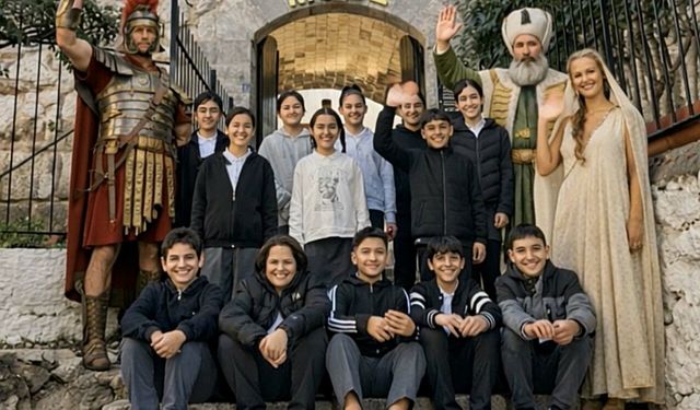 Antik Eserler Öğrenciler Tarafından Yapay Zekayla Canlandırıldı