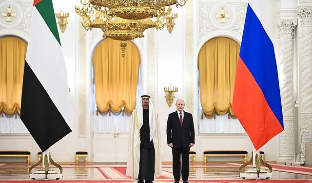 Putin-Al Nahyan Görüşmesi Resmî Olarak Başladı