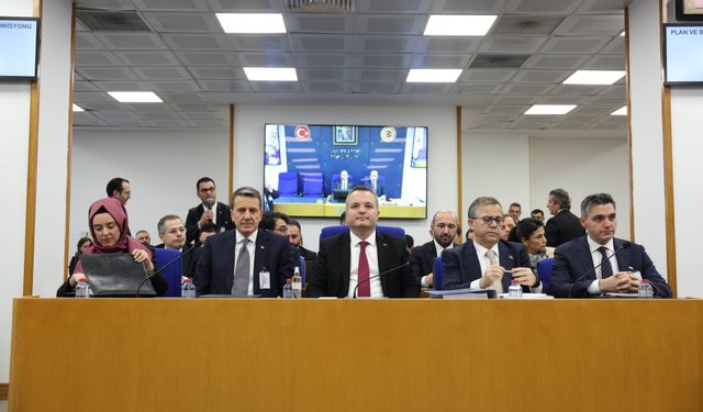Plan ve Bütçe Komisyonu, Türkiye Varlık Fonu Gündemiyle Toplantı Gerçekleştirdi