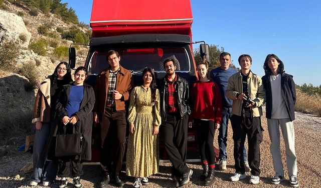 Teoriden Gerçeğe: Film Sahneleri Yeniden Canlanıyor