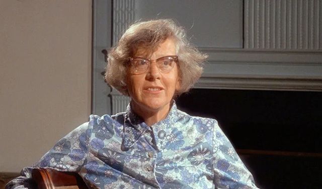 Antalya’da Küller, 2 Bin 500 Yıllık Tümülüse Serpildi