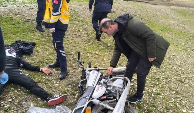 Batman’da Motosiklet Devrildi, Sürücü Yaralandı