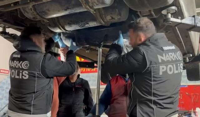 Bulgaristan Plakalı Otomobilde 24,5 Kilo Skunk Ele Geçirildi