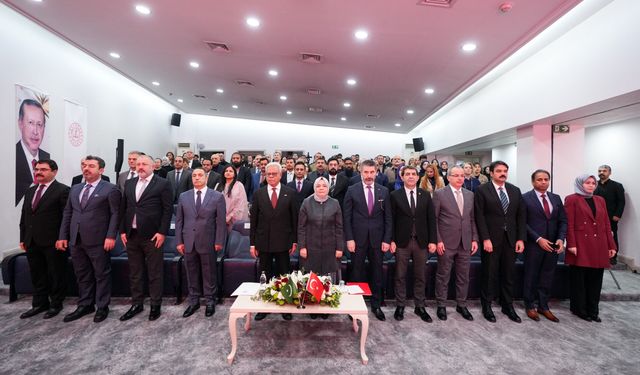 Cinnah Genç Yazarlar Kompozisyon Yarışmasında Ödüller Verildi