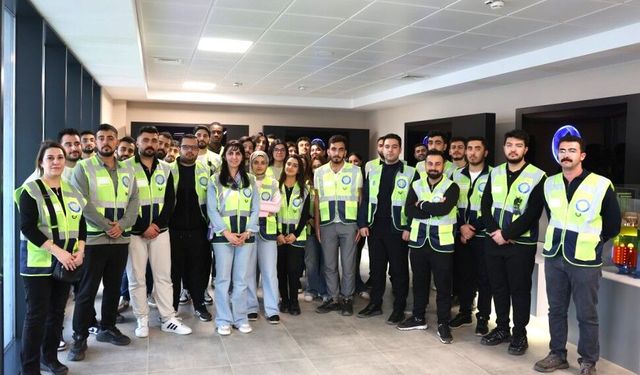 Diyarbakır Ve İzmirli Öğrenciler Akkuyu'da