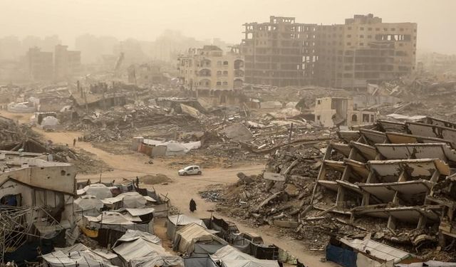 İsrail’in Gazze Saldırısında 10 Filistinli Hayatını Kaybetti