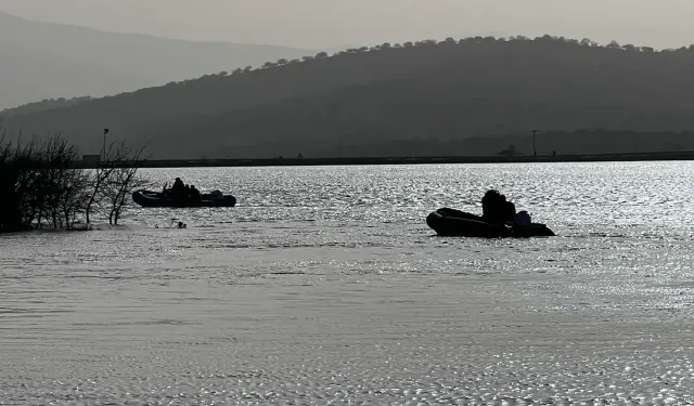 Manisa’da Gölet Kenarında Kaybolan Genç Aranıyor