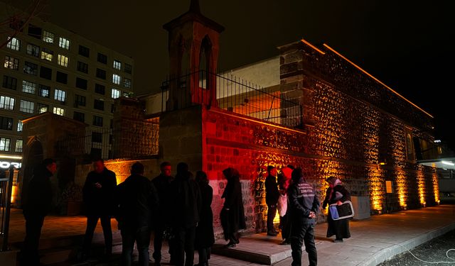 Tarihi Cami Ramazanda Restore Sonrası İlk Namazla Açıldı