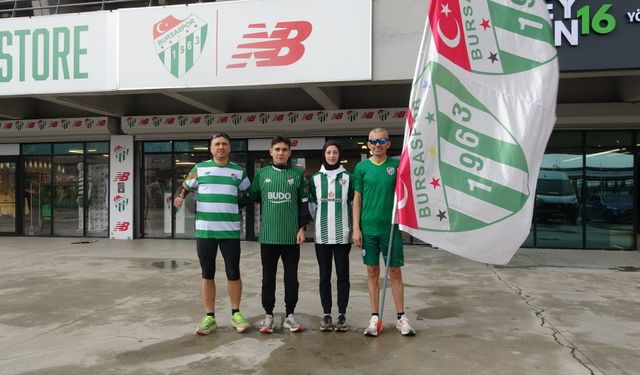 Sevgililer Günü’nde Bursaspor Aşkı İçin 10 Km Koştular