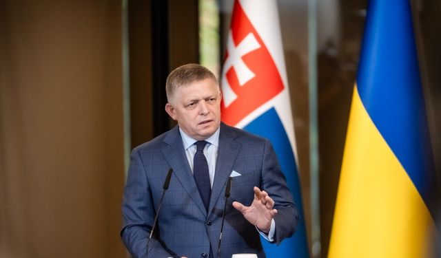 Slovakya Başbakanı Fico: Ukrayna Petrol Sevkiyatını Başlatmazsa Elektrik Kesilecek