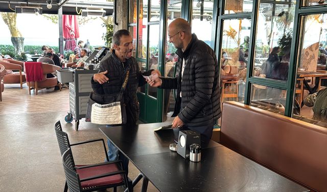 Yüzde 90 Bedensel Engeline Rağmen 3 Kitap Yazdı