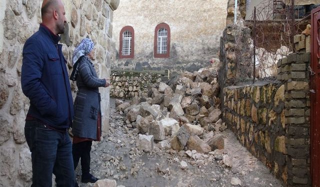 Batman Gercüş'te Çöken Evde Facianın Eşiğinden Dönüldü