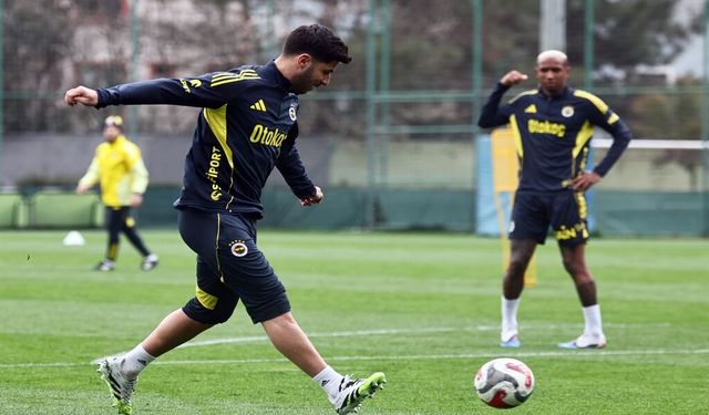 Fenerbahçe Can Bartu Tesisleri'nde Derbi Hazırlığı