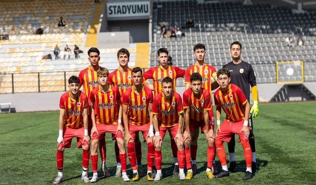 Çatalcaspor U18 Takımı İstanbul ve Türkiye Şampiyonası’nda