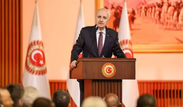 Numan Kurtulmuş Meclis Şeref Holü'nde TBMM Çalışanları ile İftar Programında Bir Araya Geldi.