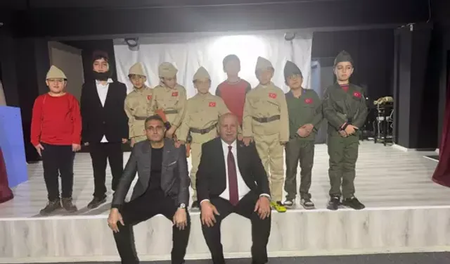 Diyarbakır'da Öğrencilere MHP İl Başkanı'ndan Destek