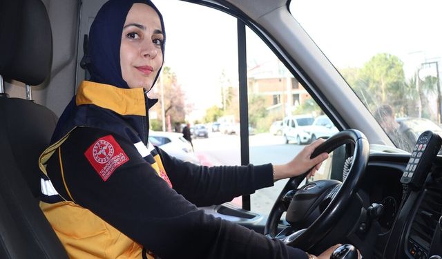 Ambulans Şoförü Gülser: Hayat Kurtarmak İçin Saniyelerle Yarışıyoruz