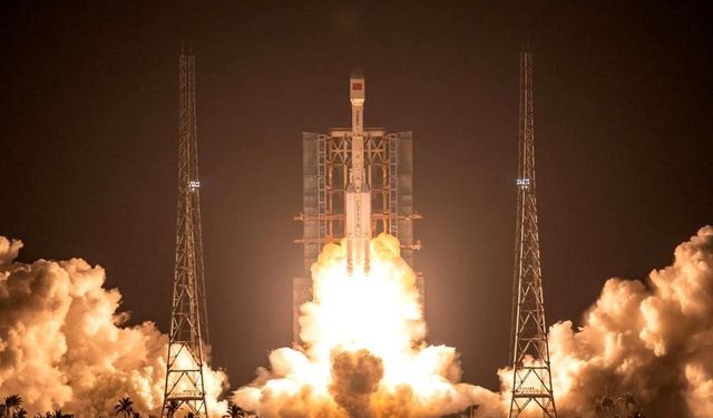 Çin İki Yeni Uydusunu Yörüngeye Gönderdi