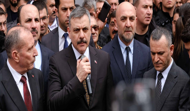 Bakan Çiftçi’den Görev Mesajı: Çalışıp Gayret Edeceğiz