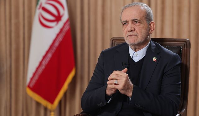 Mesud Pezeşkiyan: Dünya Karşı Kararlı Bir Duruş Sergilemezse, Bu Ateşin Alevleri Birçoklarını Yakacaktır