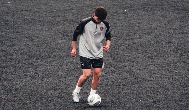 Futbolcu Kaan Kundakçı Silahlı Saldırı Sonucu Yaşamını Yitirdi