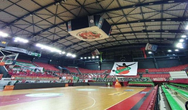 Karşıyaka Bayram Öncesi Moral Depoladı