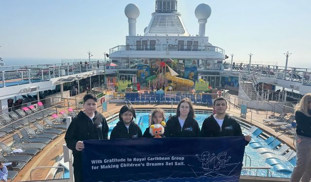 Lösemiyi Yenip Gemiyle Çin Ve Güney Kore’yi Gezdi