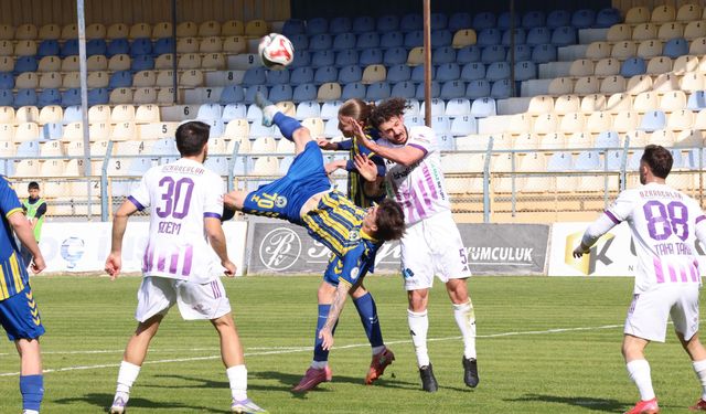 Menemen FK Yenilmezlik Serisini Sürdürmekte Zorlanıyor