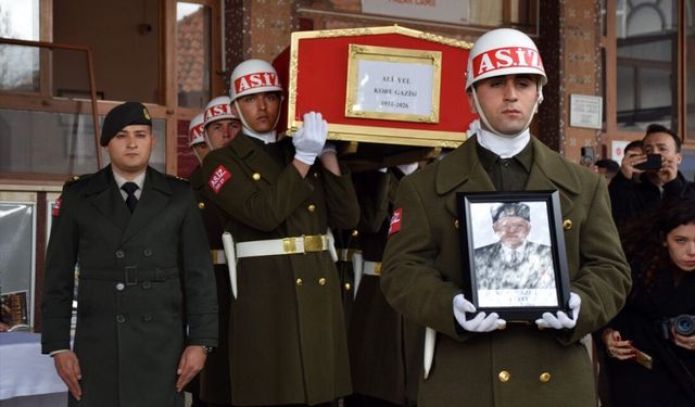 Kore Gazisi Askeri Törenle Son Yolculuğuna Uğurlandı