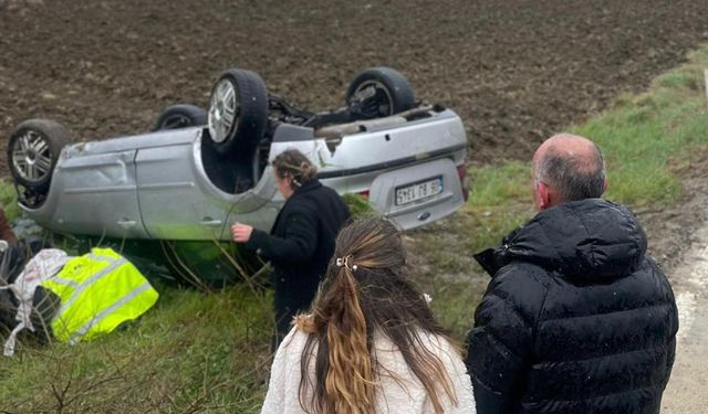 Tekirdağ'da Kontrolden Çıkan Araç Takla Attı: 3 Yaralı