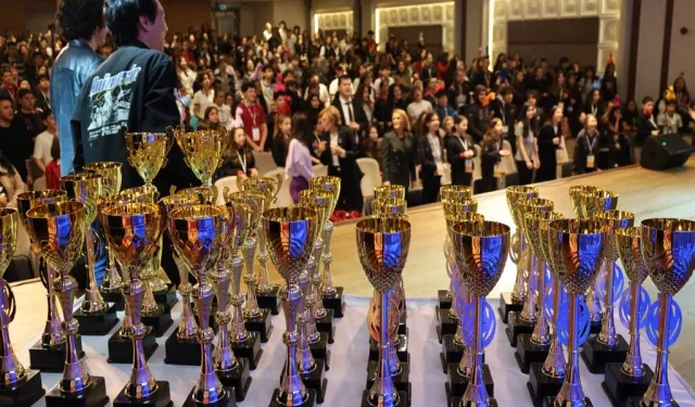 Bilfen Okulları’nda Dev Organizasyon: World Scholar’s Cup Heyecanı