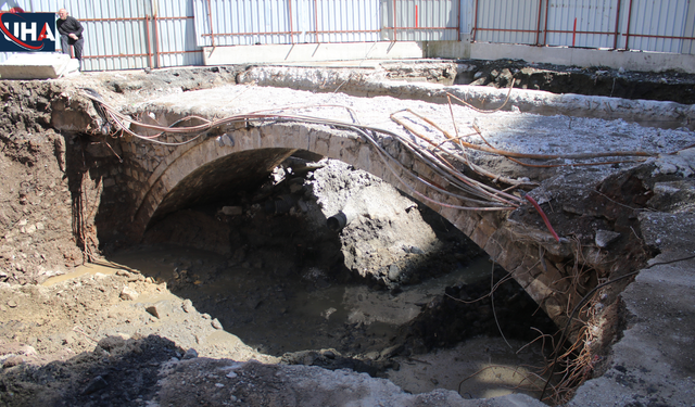 Kazı Çalışmasında Keşfedilen Köprü Cam Kaplamayla Korunacak