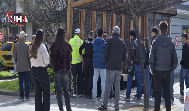 Yolda Yürüyen Kadının Fotoğrafını Çektiği İddia Edilen Şüpheli Darbedildi