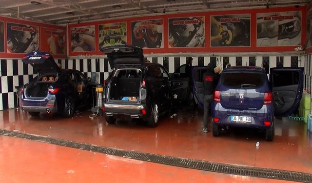 İstanbul'a Çamur Yağdı, Oto Yıkamacılar Doldu Taştı
