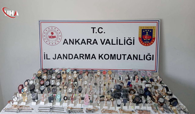 Ankara'da Piyasa Değeri 3,2 Milyon TL Olan Kaçak Saat Ele Geçirildi