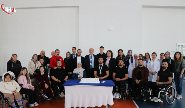 TÜBİTAK Projesi Şampiyon Çıkardı: Tedavi İçin Başladılar, Altın Madalya Kazandılar