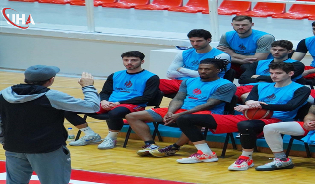 Petkimspor Orhun Ene İle Yeni Bir Başlangıç Hedefliyor