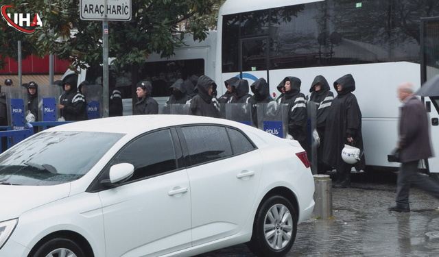 Beşiktaş'ta 1 Mayıs Mesaisi: Güvenlik Önlemleri ve Yağmur Altında Sakinlik