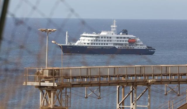 Tenerife’ye Ulaşan Yolcu Gemisinde Hantavirüs Vakaları Tespit Edildi