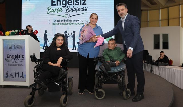 Nadir Hastalıkla Mücadele Eden Çocuklara Kendini Adadı