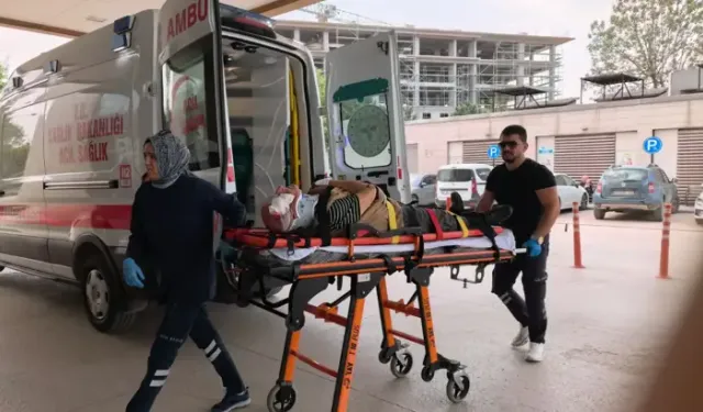 Bursa’da Minibüsün Çarptığı Yaya Yaralanarak Hastaneye Sevk Edildi