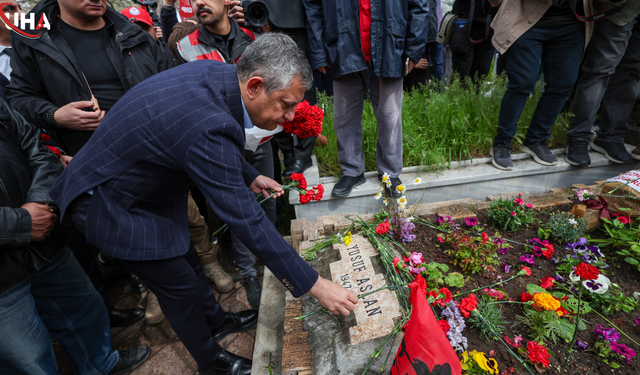 Özgür Özel: Kurultayımız Kazananı ve Kaybedeniyle Bir Onur Belgesidir