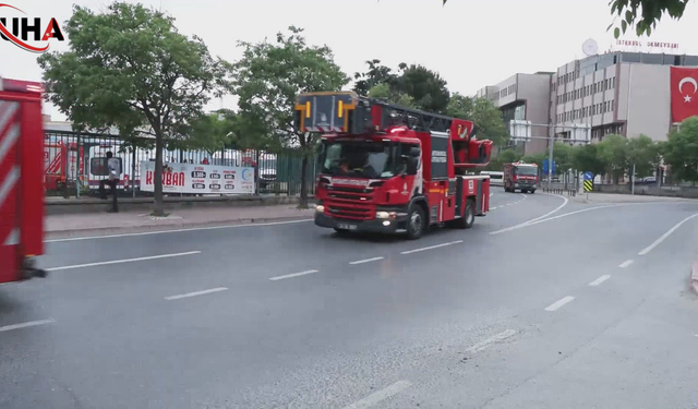 Şişli Şehir Hastanesi’ndeki Yangın İtfaiye Ekiplerince Söndürüldü