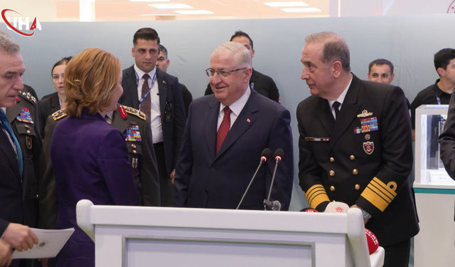 Türk Savunma Sanayiinde Devrim: Hipersonik Füze 'YILDIRIMHAN' Tanıtıldı